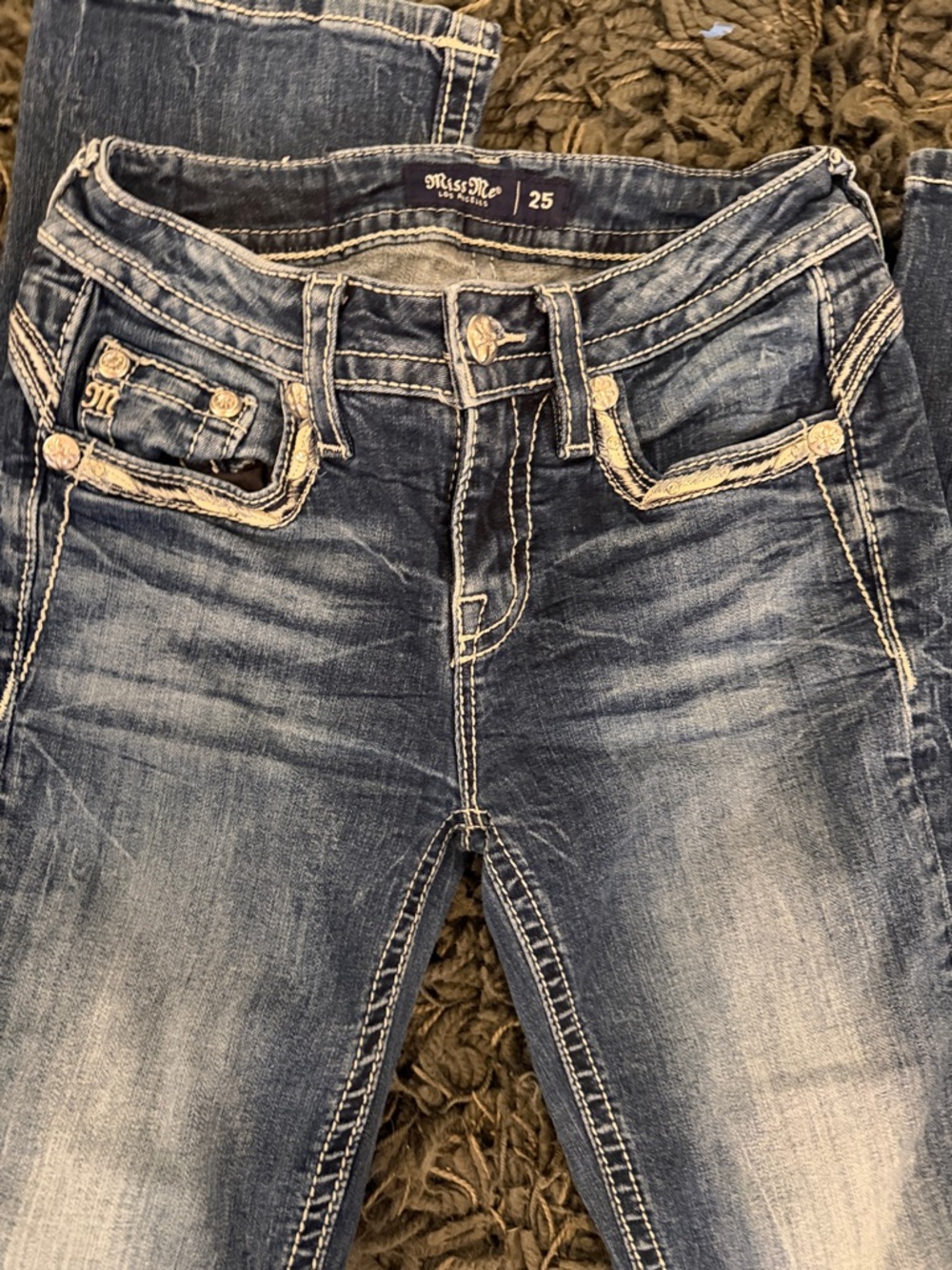 Miss Me Embroidered Back Pocket Blue Boot Cut Jeans - Picture 2 of 2